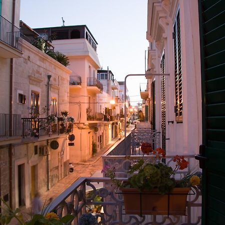 דירות Old Town House פולינאנו א מארה מראה חיצוני תמונה