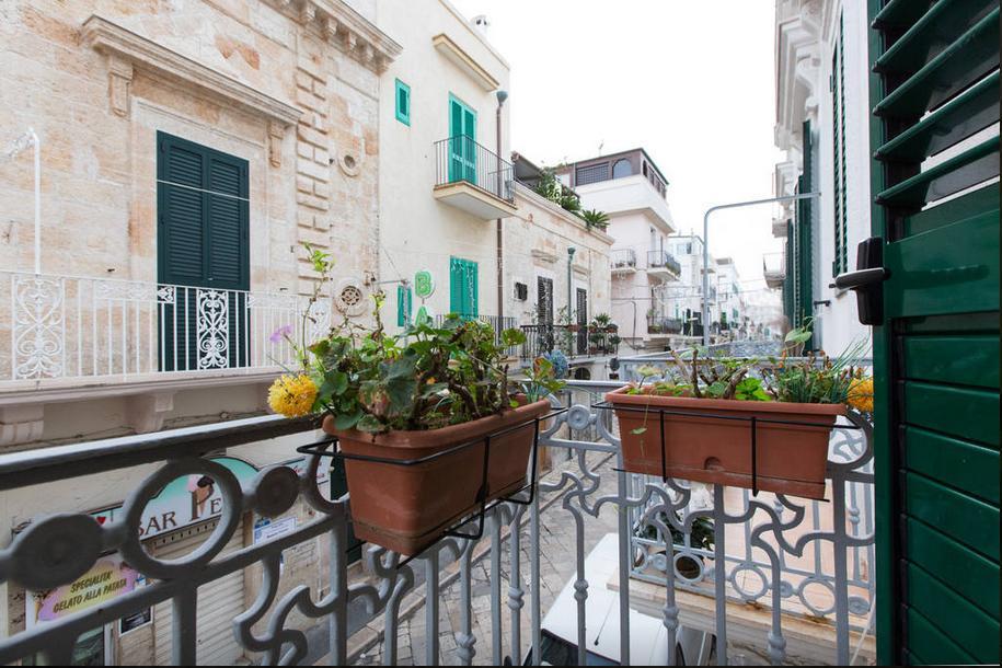 דירות Old Town House פולינאנו א מארה מראה חיצוני תמונה