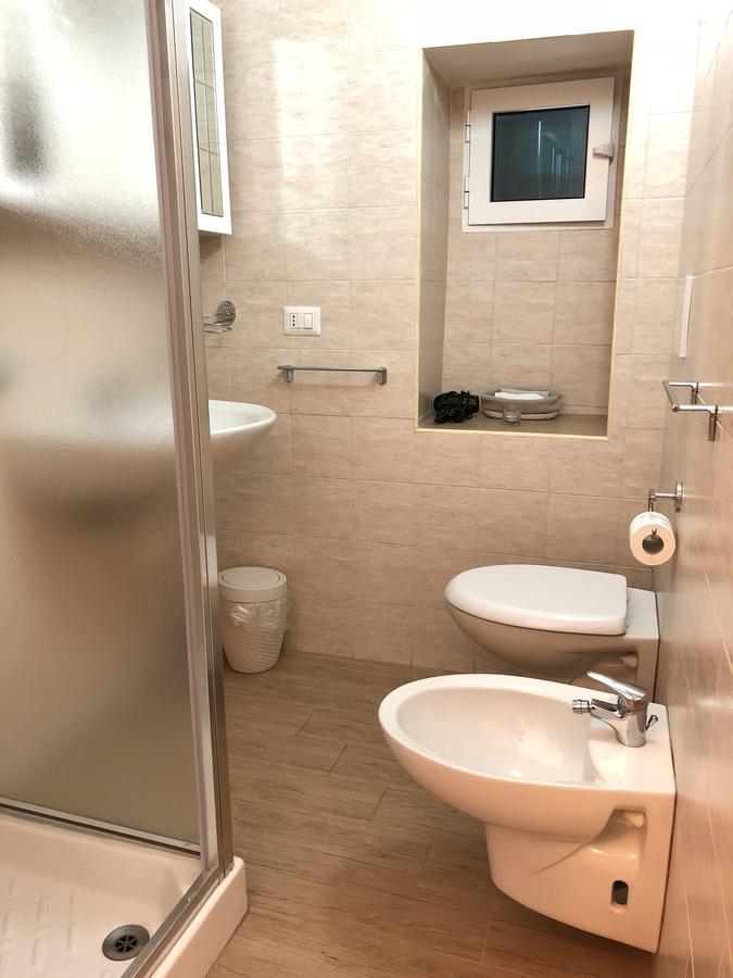 דירות Old Town House פולינאנו א מארה מראה חיצוני תמונה