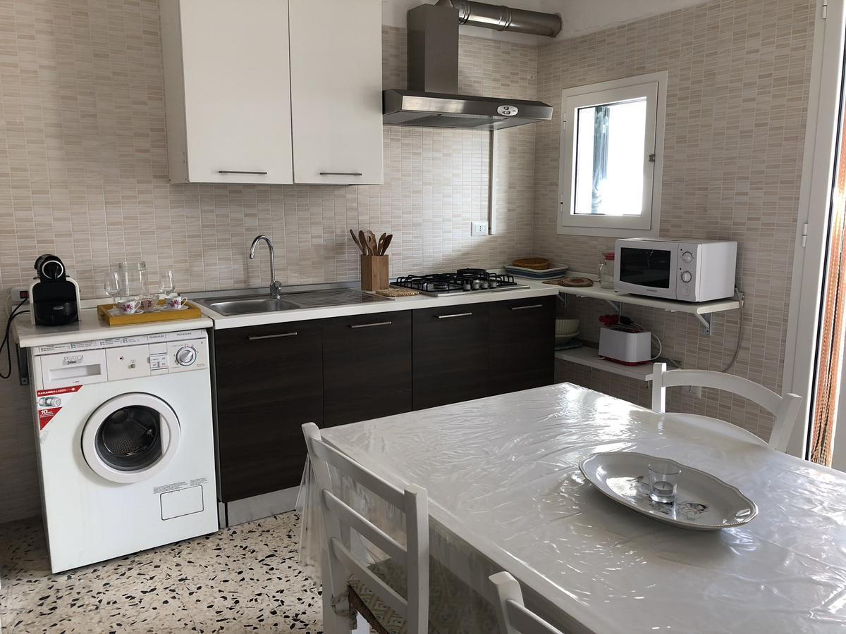 דירות Old Town House פולינאנו א מארה מראה חיצוני תמונה